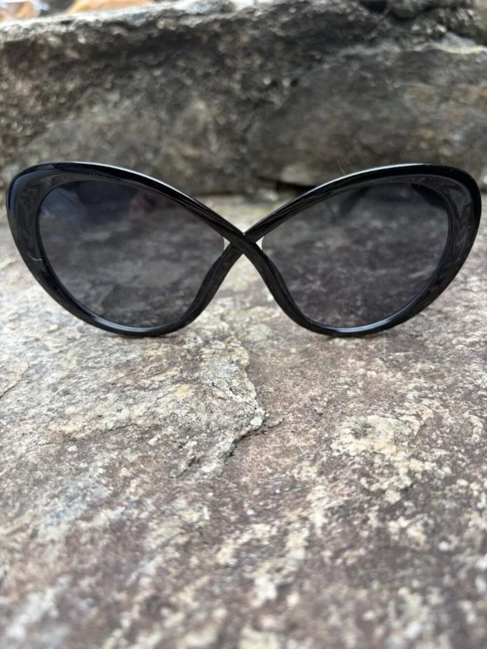Crossover Bridge Infinity Sunglasses Glossy Black Oversized Butterfly Cat Eye